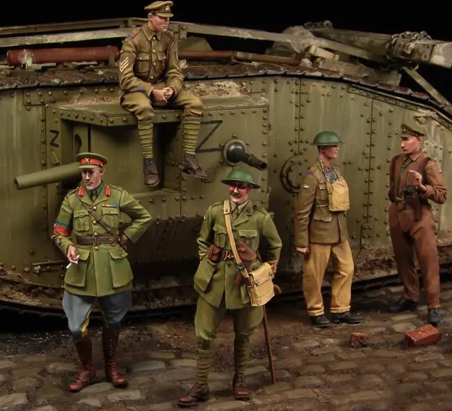 Синий 1/35 статуэтка в виде Первой мировой войны британский Танк солдат 5 шт./компл.(не включает в себя бак) модель Наборы - Цвет: Синий