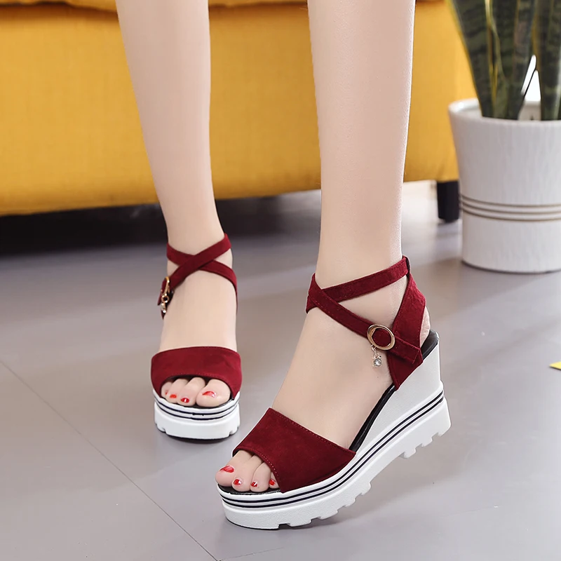 

HYLXJ NEW Summer Korean muffin fish head women sandals with platform sandals wild simple shoes shook with students in hot SELL