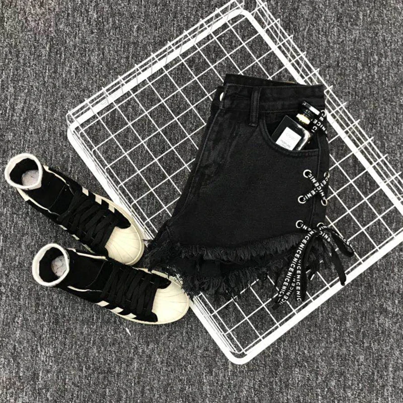 Женские джинсовые шорты с эффектом потертости Новинка лета 2018 Корейская версия