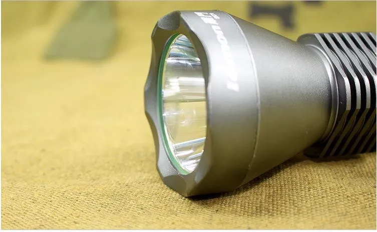 Зум светодиодный фонарик 1000 люмен 10 W CREE T6 Масштабируемые Факел автомобиля Зарядное устройство Перезаряжаемые дальний Olight Водонепроницаемый факел Лидер продаж