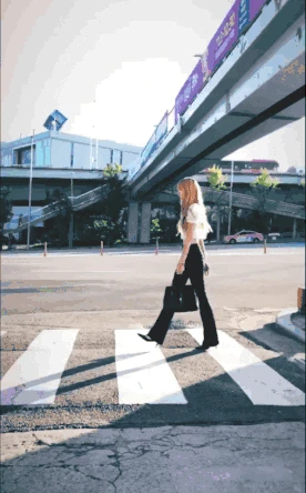 Kpop BLACKPINK Lisa the same блузка для женщин в форме листа лотоса, с вырезами на талии, с одним словом на плече, рубашка, Женские топы и блузки