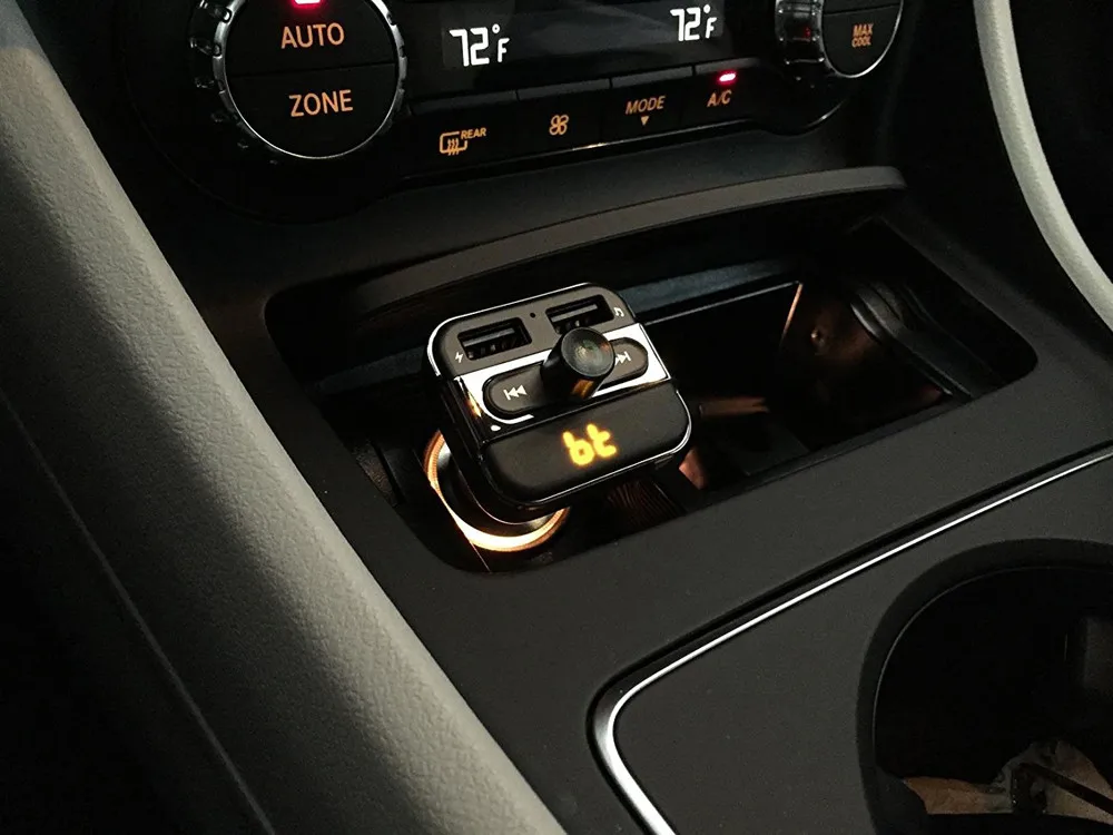 Автомобильный комплект громкой связи willtoo Bluetooth + fm передатчик двойное USB зарядное