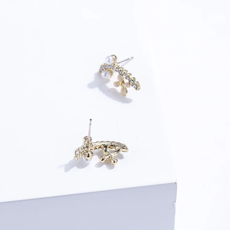 YMYW изысканный темперамент имитация жемчуга Эмаль Медь Серьги гвоздики Роскошные