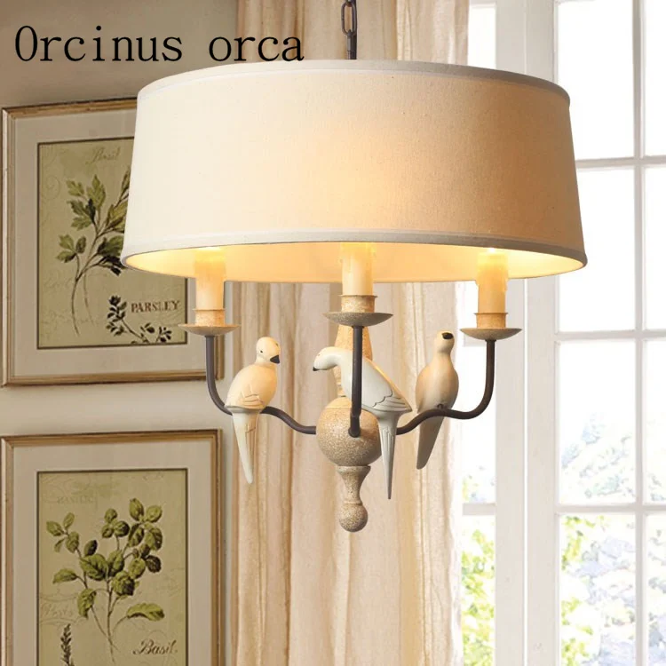 Люстра подвесная в виде птицы американском стиле простой теплый светильник из