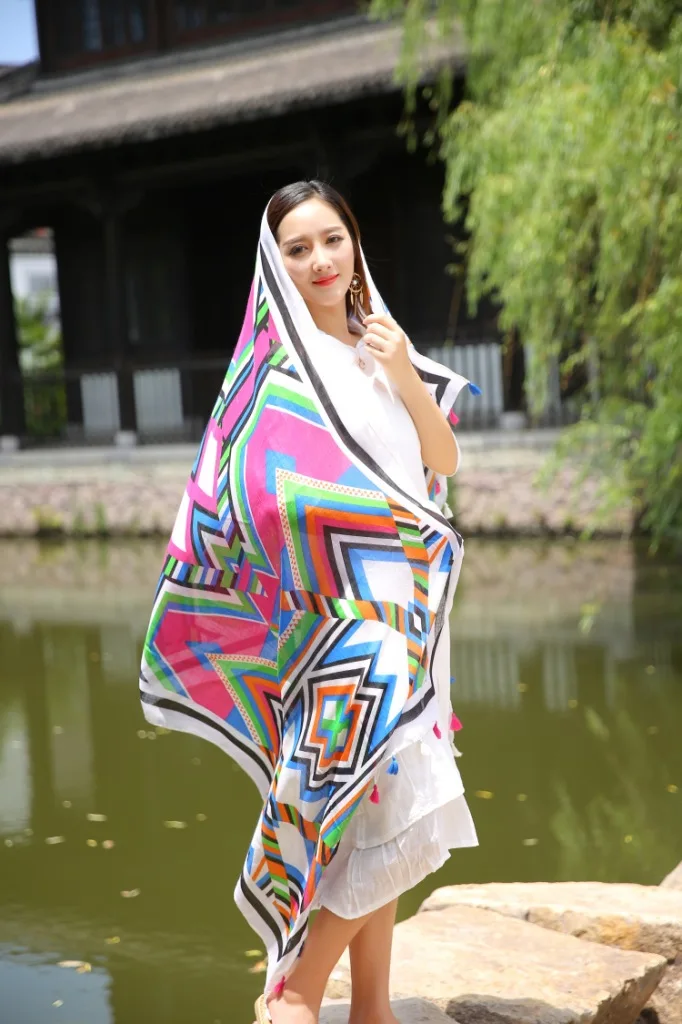 2016 специальная конструкция тотем печатных мусульманский хиджаб шарф женщины