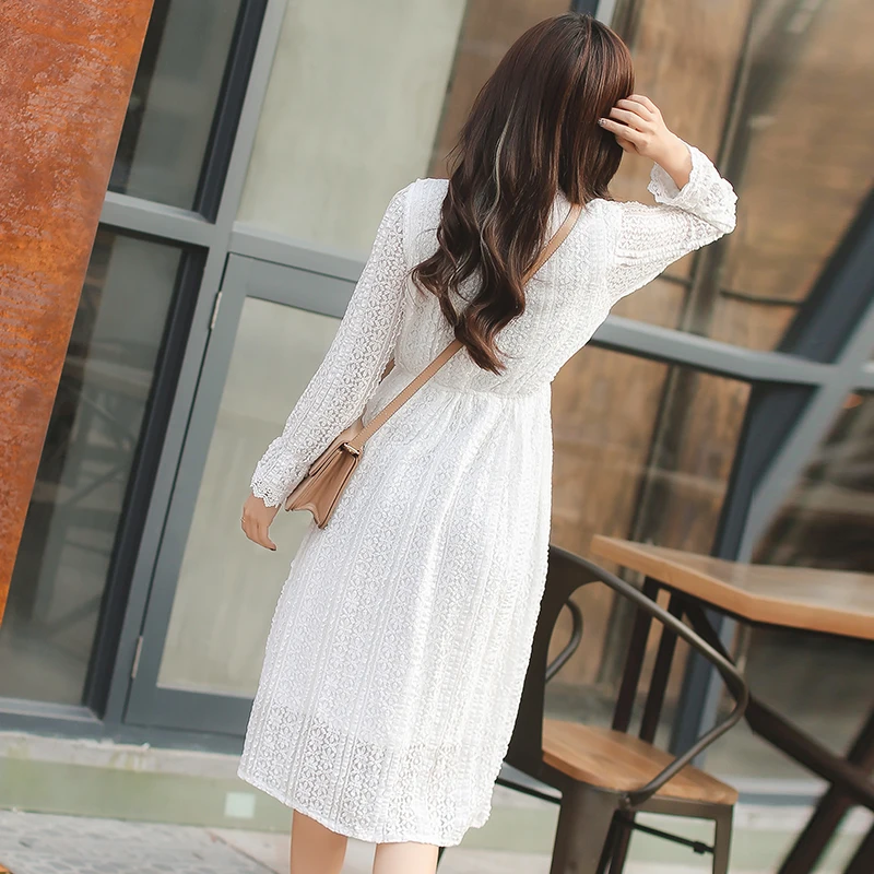 Летнее кружевное платье с воротником-стойкой милое богемное Белое миди длинным