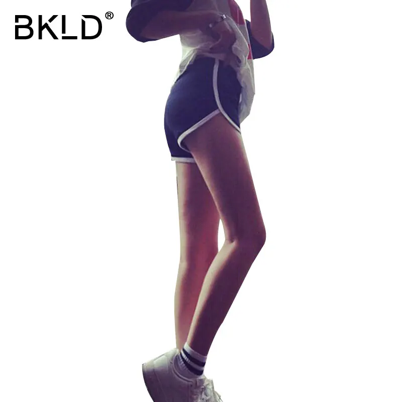 Шорты BKLD женские для фитнеса уличные модные короткие спортивные шорты с