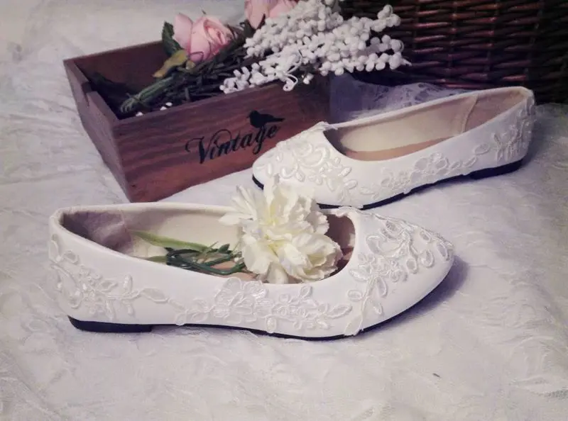 Кружевные свадебные туфли белого цвета модные женские ручной работы для невесты