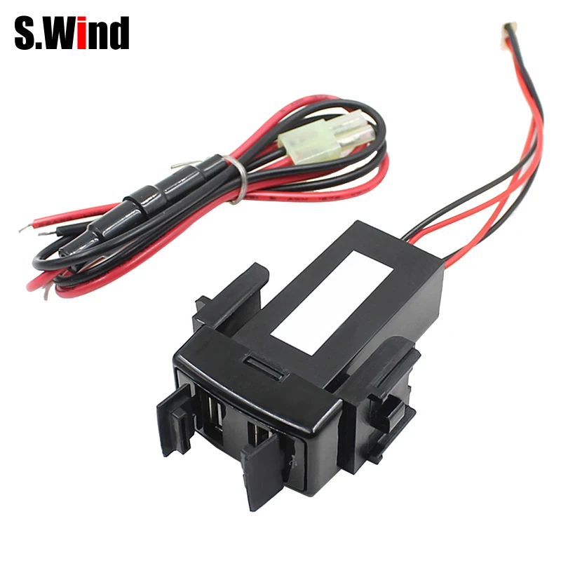 Автомобильное зарядное устройство с двумя USB-портами 2 1 А 5 В для приборной панели