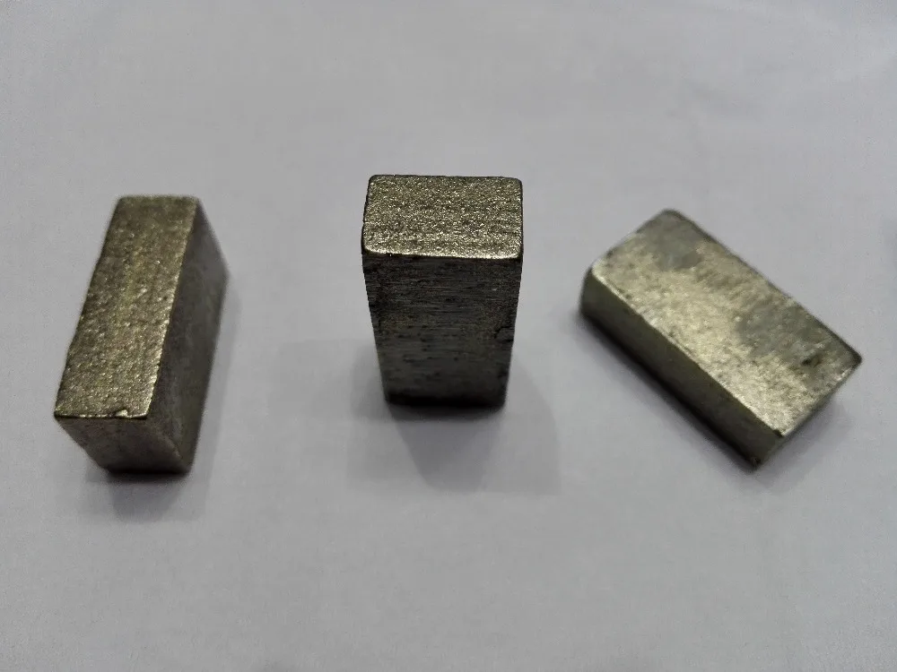 

Алмазные сегменты для резки лавастона, 1200 х24 х8.2/7,6 х12 мм