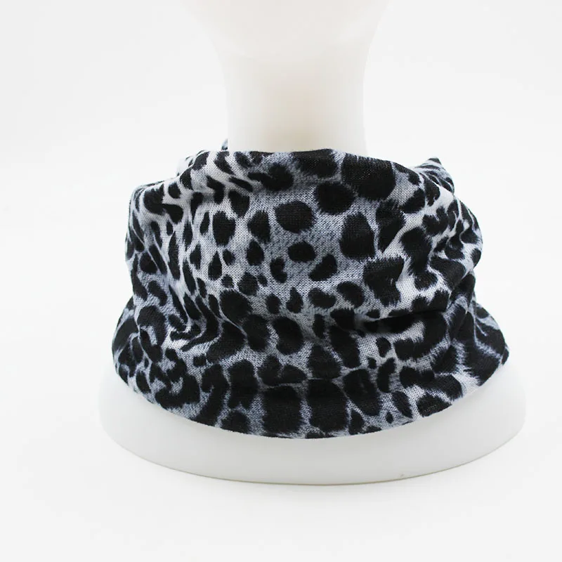 Miaoxi модная женская полосатая шапка, женские шапочки Skullies, повседневный полиэстеровый Леопардовый шарф, шапка, два использованных осенне-весенних теплых шапки