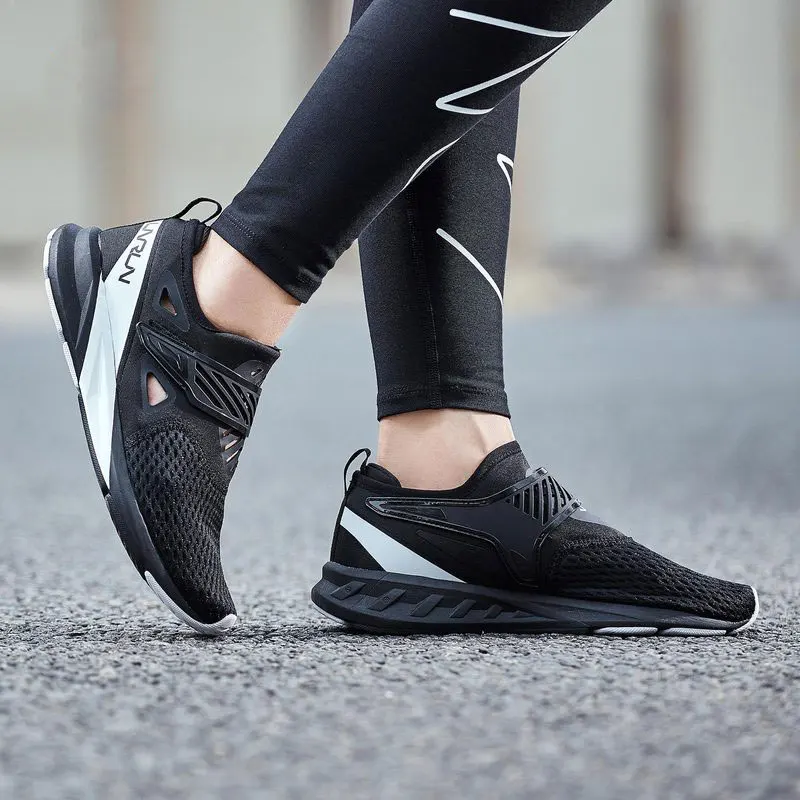 Li-Ning/женские кроссовки для бега с цветными зонами, дышащие, с подкладкой, спортивная обувь, светильник, кроссовки ARHN086 XYP686