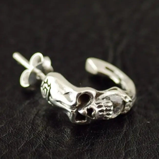 

925 Sterling Silver, new, punk, skull, Thai silver earrings 1 Pair