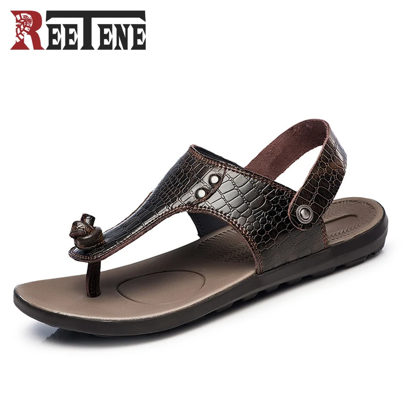 REETENE Кожаные Сандалии Мужчины Тиснением Крокодил Картина Летом Дышащий
