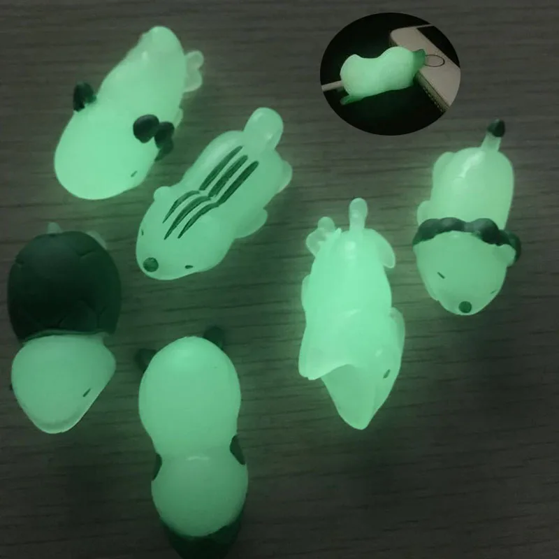 

Cable bite Glow In Dark Protector for IPhone Winder Phone Prank Toy Pvc Animal duck lion tortoise Doll model Funny