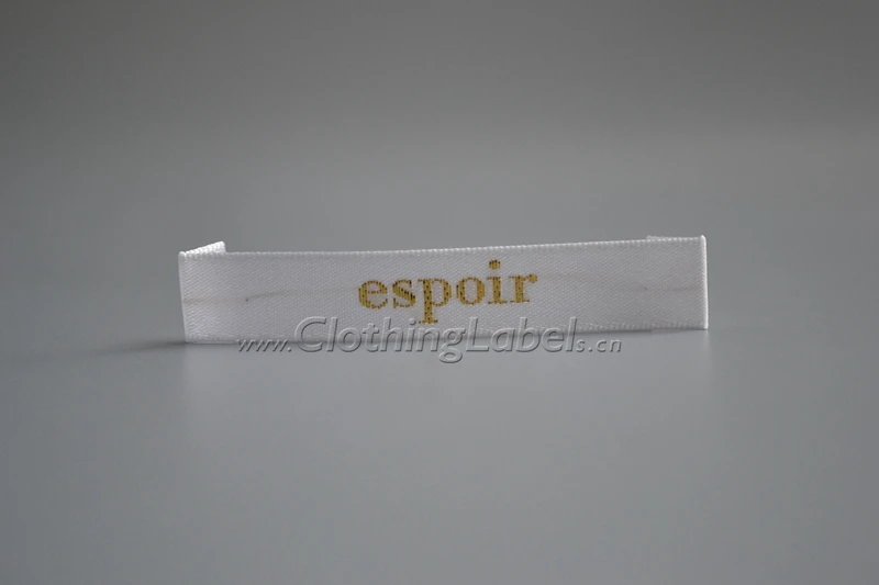 custom fabric woven clothing labels white background gold logo with size label. Price doesn't include label | Дом и сад