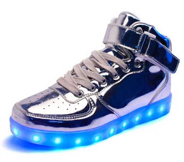 Мужская обувь с высоким берцем и зарядкой от USB светящаяся со светодиодной