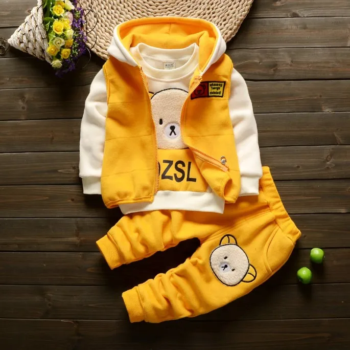 Комплект зимней одежды для малышей, флисовые От 1 до 3 лет с длинными рукавами, топы для мальчиков с рисунком медведя+ жилет+ бархатные штаны, плотные теплые костюмы из 3 предметов, одежда для детей - Цвет: Yellow