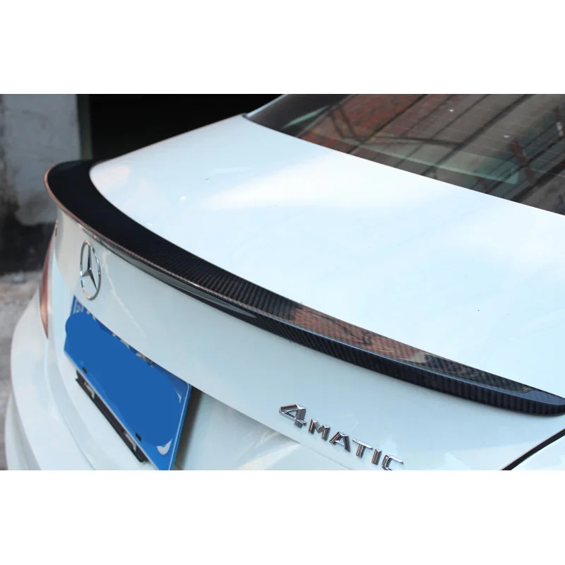 Декоративный спойлер для Mercedes Benz CLA W117 из АБС пластика углеродного волокна заднее