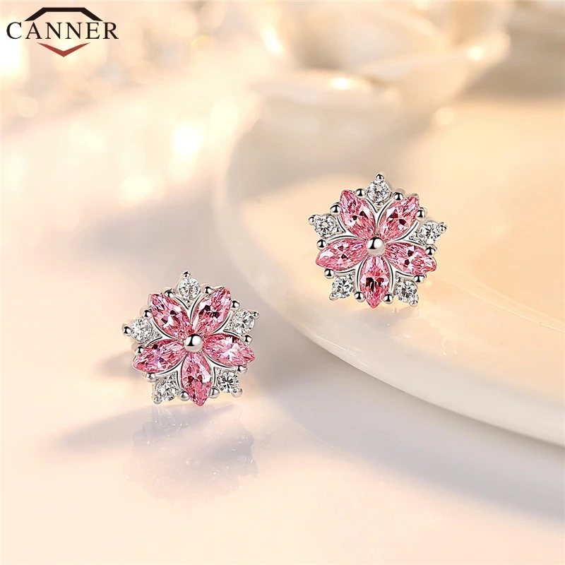 Женские серьги-гвоздики с фианитами серебристого цвета | Украшения и аксессуары