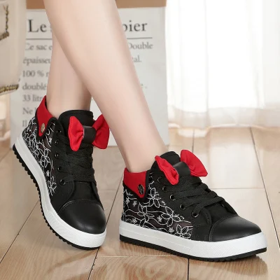 Женские летние лоферы на плоской подошве со шнуровкой парусиновая обувь с