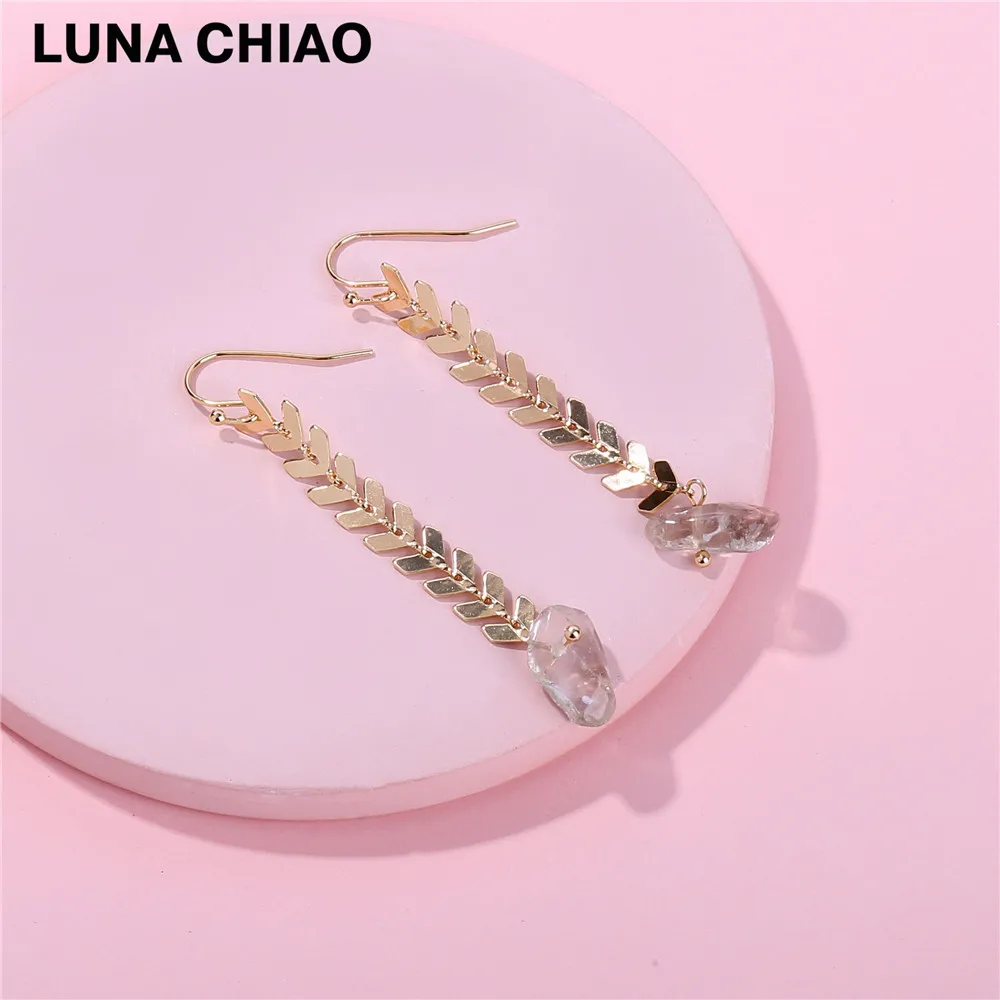 Grey LUNA CHIAO позолоченная Купер цепочка шеврона Натуральный Камень Висячие длинные серьги для женщин - Окраска металла: Grey