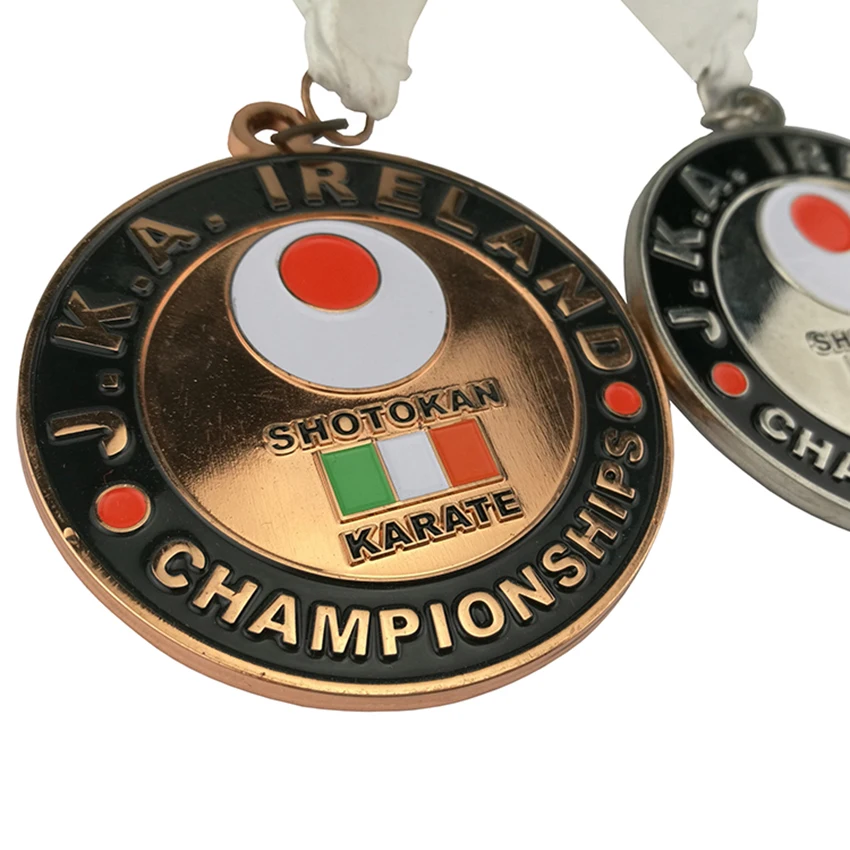Shiny Silver Sport Medals Customized Logo 70mm Diameter Champion Medal | Дом и сад