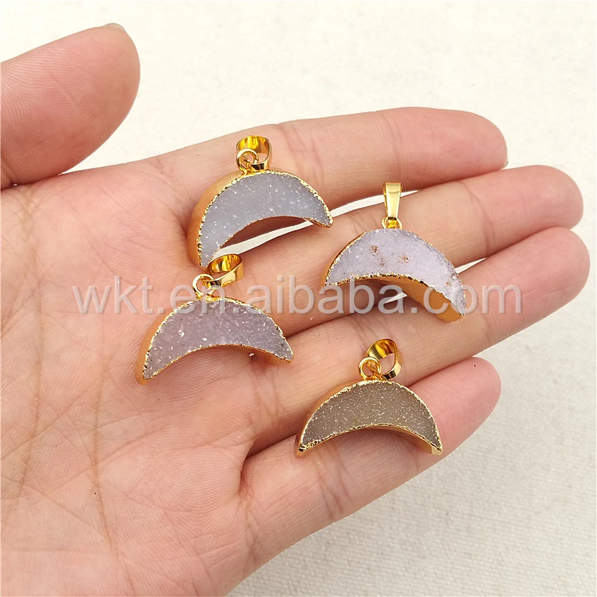 

WT-P1021 Wholesale natural druzy crescent horn pendant 24k gold color single loop druzy crescent horn pendant
