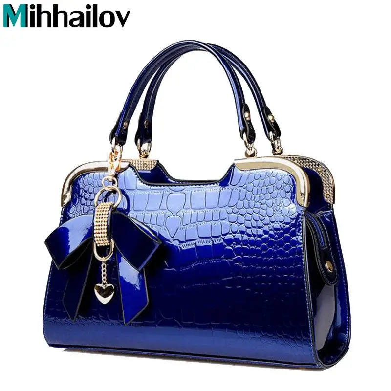 

2020 New Fashion Trend Crocodile Leather Patent Ladies' Bust Bag Should Stone Grain Messenger Bag Shoulder Bow Bag XS-305