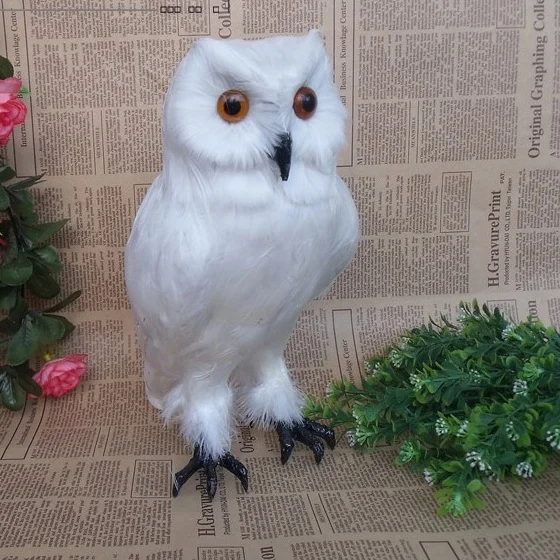 

Vivid Snowy Owl Figurine Artificial PE Bubo Scandiaca Wild Animal Specimen Model Statue Mascot Decoration Art and Craft Ornament