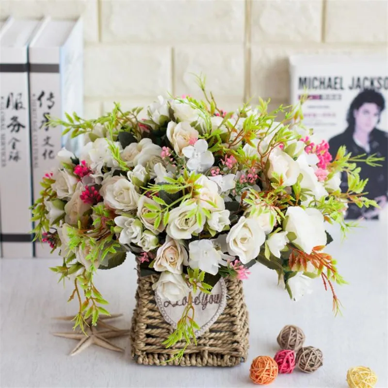 European Fake Rose Bunch Simulation Roses with Plastic Accessories for Wedding Home Decorative Artificial Flowers | Дом и сад