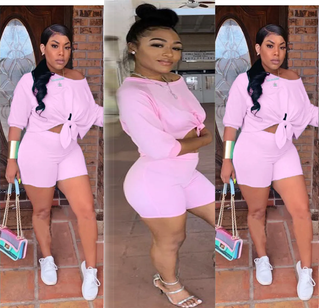 Женский костюм двойка с топом и шортами рукавом три четверти завязками на подоле