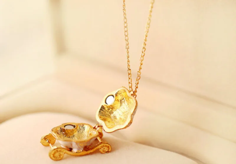 Cinderella Sweet Pumpkin Carriage Necklace Fairy Tale God Color Mother Magic Alloy Chains Exquisite Pendants Necklaces N176 | Украшения и