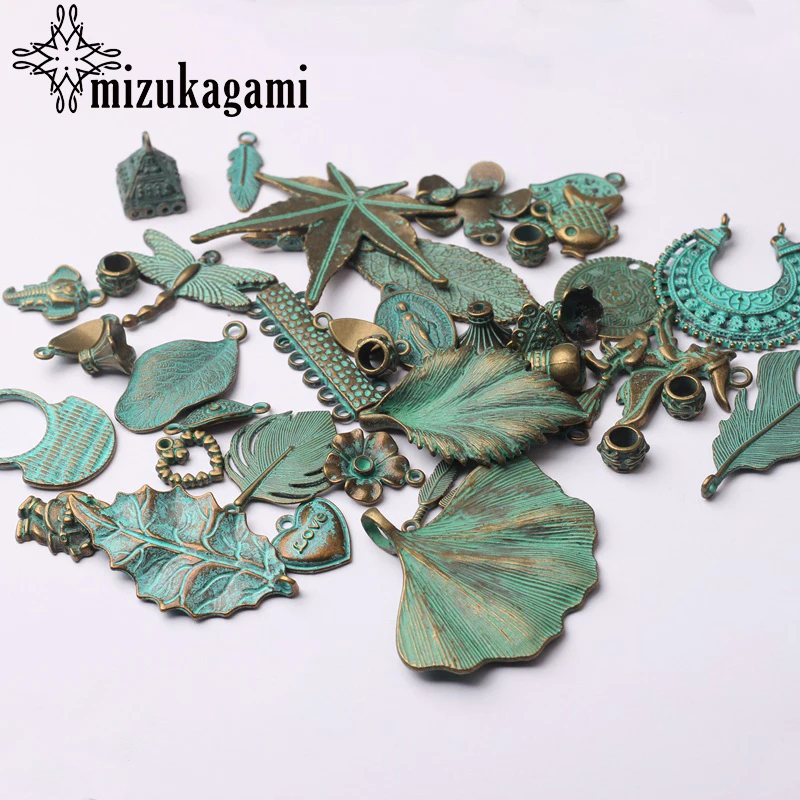 1 упак./лот случайный смешанный Ретро Verdigris патиной, покрытое цинковым сплавом, Ретро стиль, зеленый Подвески Кулоны из нержавеющей стали для бижутерии, материал для рукоделия найти аксессуары