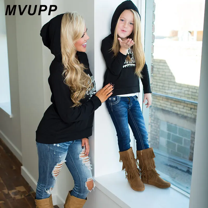 MVUPP/Одинаковая одежда для мамы и дочки принт Sunday FunDay топы с надписью mommy and me