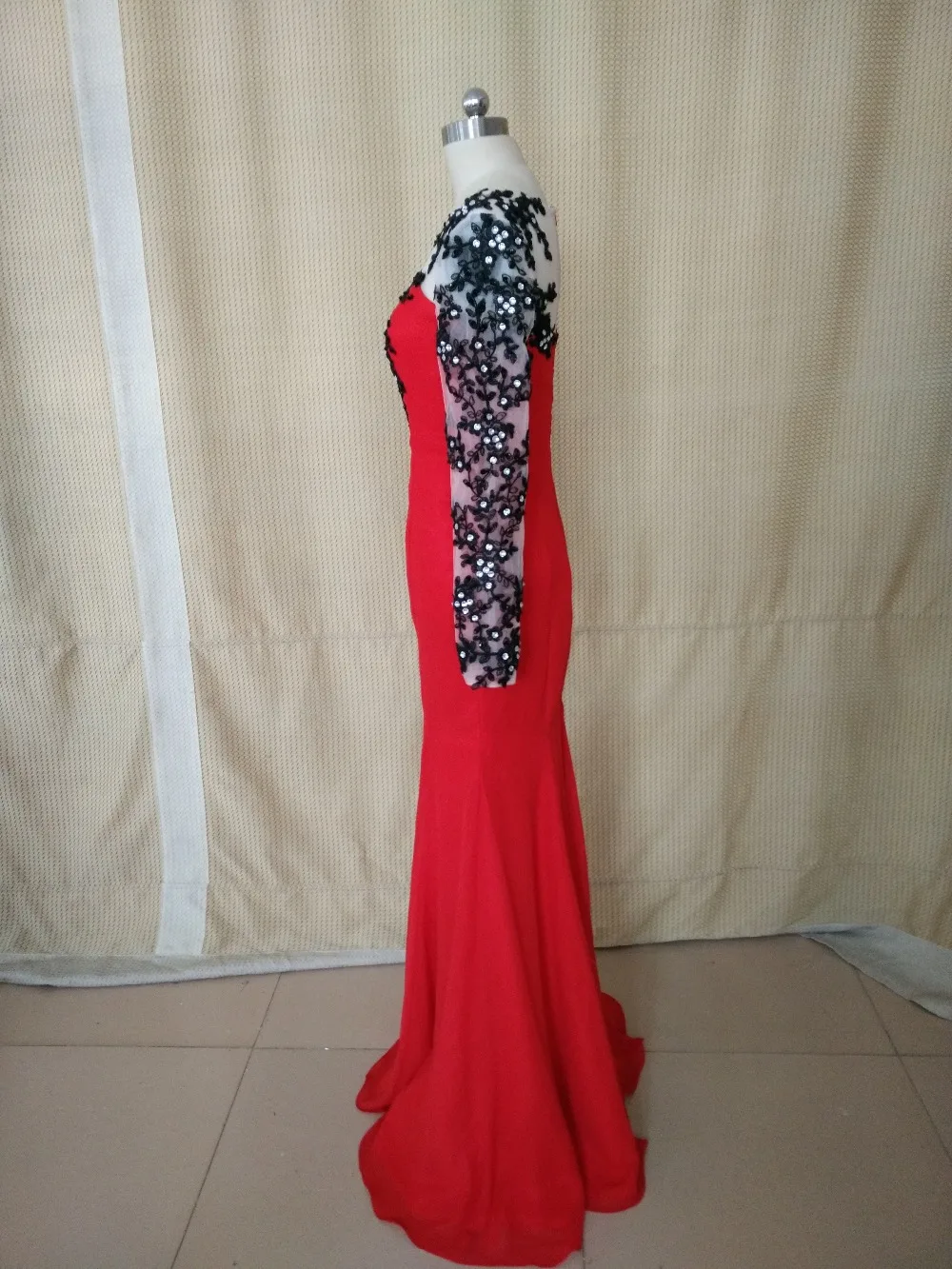 Длинные рукава черные кружевные красные вечерние платья 2015 длина до пола с