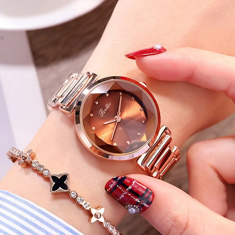 Top Brand Luxury Diamond Starry Star Dial Women Watches Lady Casual Quartz Watch Women Stainless Steel Dress Watch Clock reloj