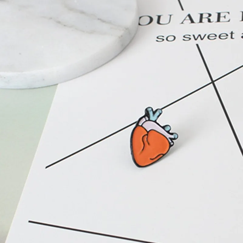 Z14 Женская Брошь модная Эмаль сердце и зубы мозга брошь с изображением глаза