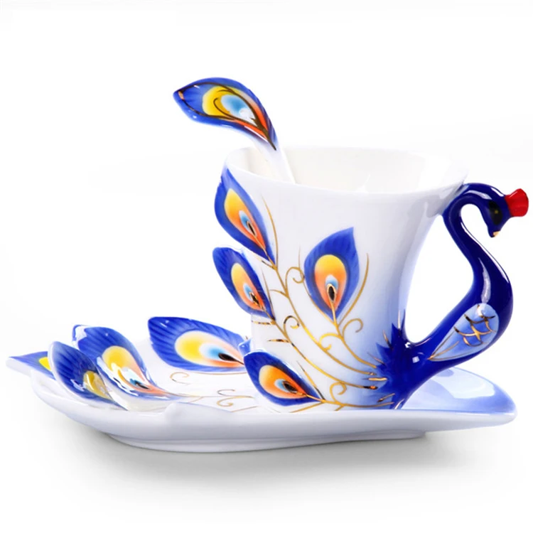 

Peacock Mugs Ceramic Painting Creative Bone China 3D Color Emamel Porcelain Saucer Spoon Coffee Tea Sets Christmas Gift