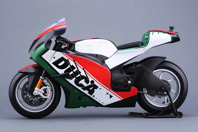 1:6 масштаб KTM Мотоцикл литье под давлением GP гоночные велосипеды уличные игрушки в форме мотоциклов подарок для экшн-фигуры сцена строительство дисплей