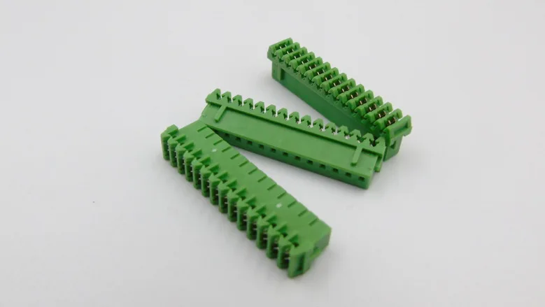 

15KR-D8M-P Соединители Клеммы корпуса 100% новые и оригинальные детали