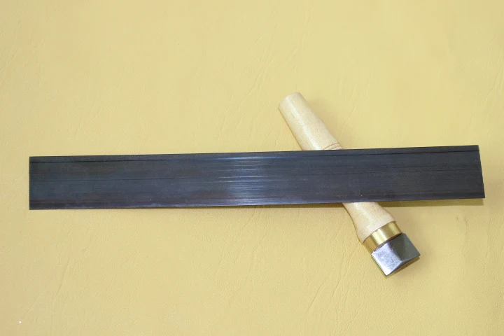 

Violin tools, imported scrapers and scraper tools.