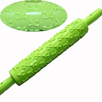 kitchen plastic non stick flowers embossed cake decorating rolling pin fondant dough roller decoration baking tools for cakes