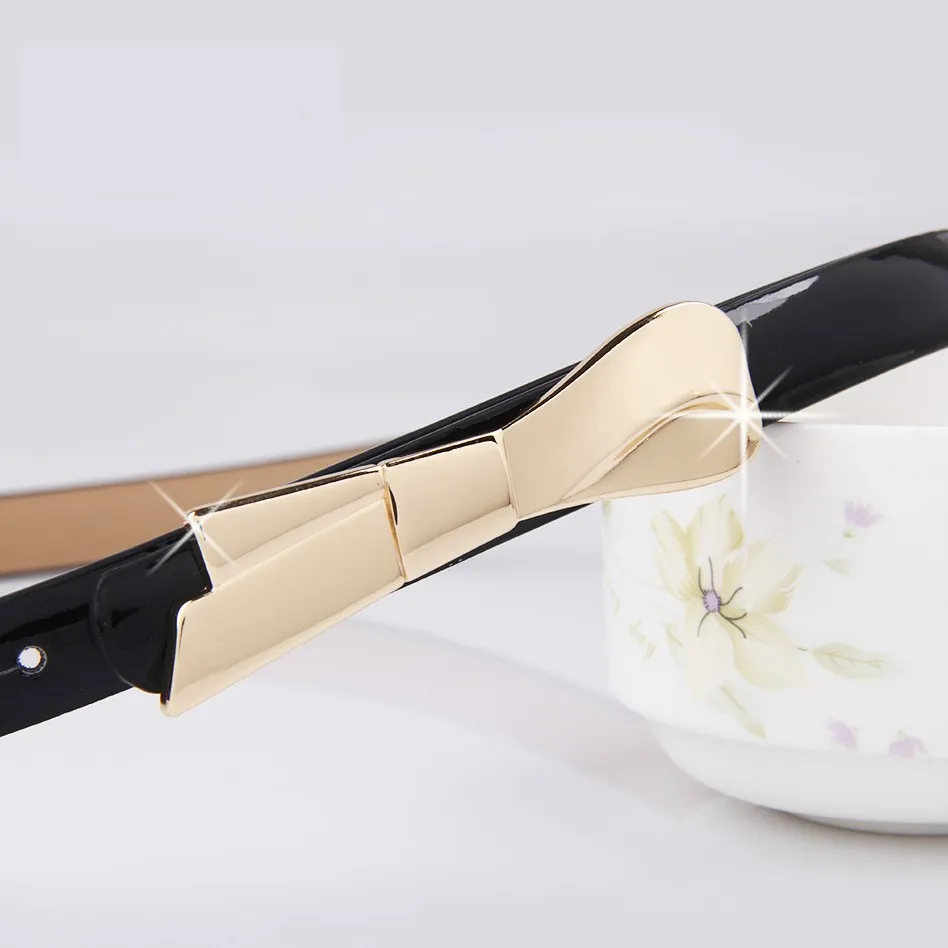Women's V Vintage Buckle Waist And Pants Belt