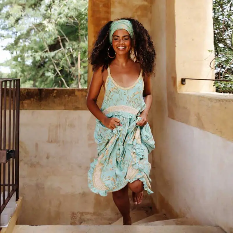 Женское винтажное бирюзовое платье на бретельках BOHO летнее с оборками и