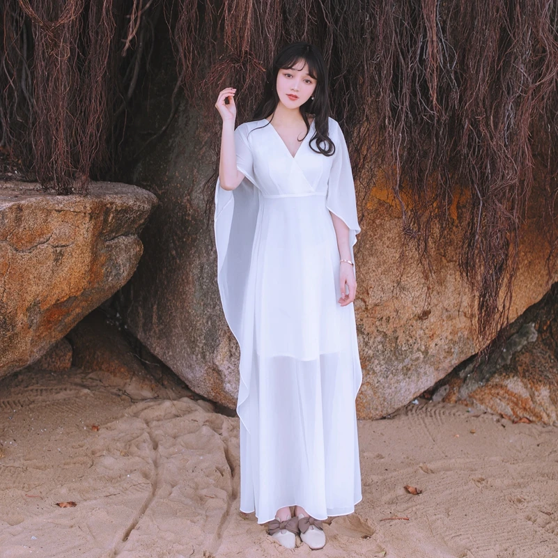

2021 Fashion The New V-neck Cloak Sleeve Vacation Beach Dress Free Shipping