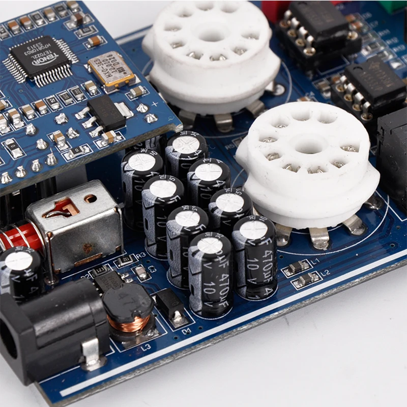 Zhilai D1 6J9 мини hifi Усилители домашние Tube Preamp USB аудио Мощность чип 7022/2704 AMP 16bit/24bit |