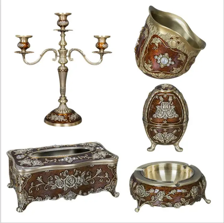 

High Quality 5Pc/Set Christmas Decoration For Home Metal Candle Holder Tissue Box Teethpicker Holders Desktop Trashbin