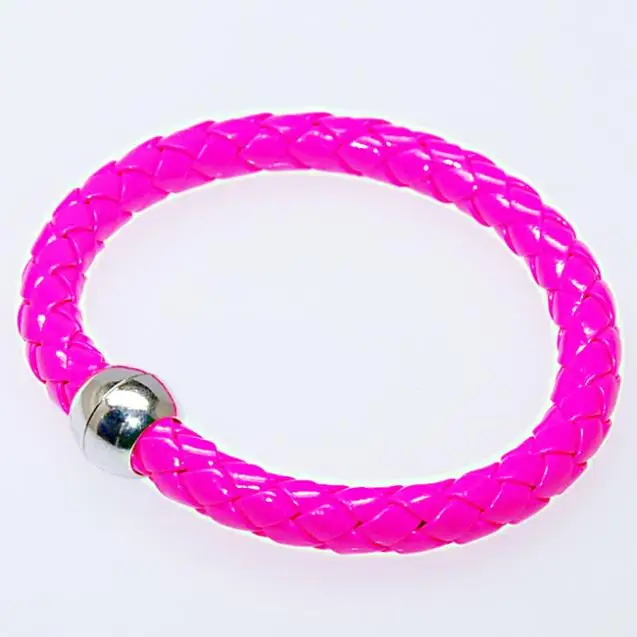 Браслеты с кожаной оплеткой магнитной застежкой 50529 | Украшения и аксессуары