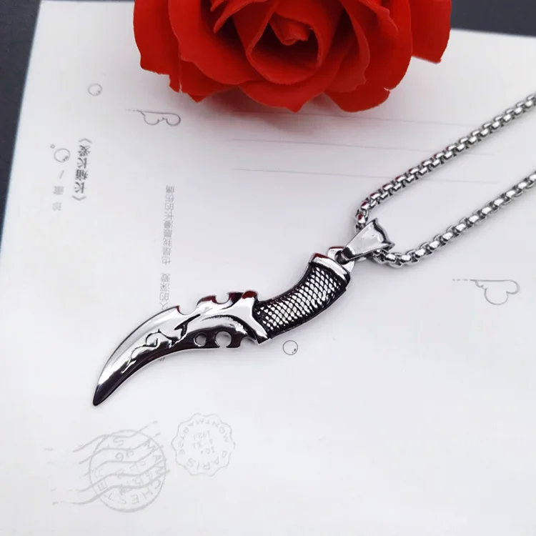 2018 Hip Hop Sword Dagger Knife stainless steel Necklace Pendant for Men Stainless Steel Male Bike Jewelry |